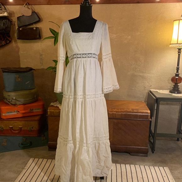 1970's White Peasant Lace Dress - Picture 1 of 7